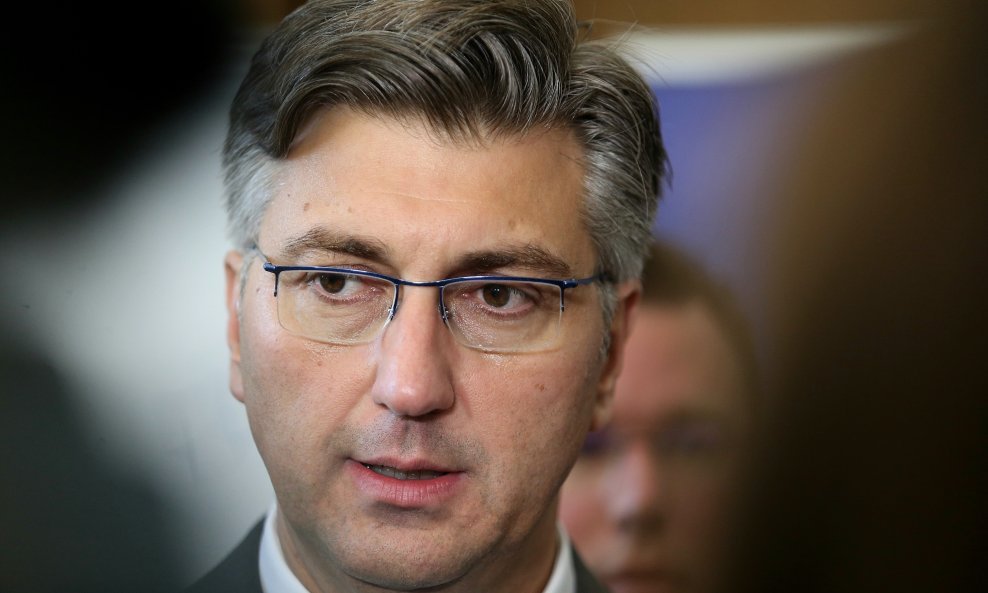 Plenković se ispričao novinarki: Bilo je to potpuno neprimjereno