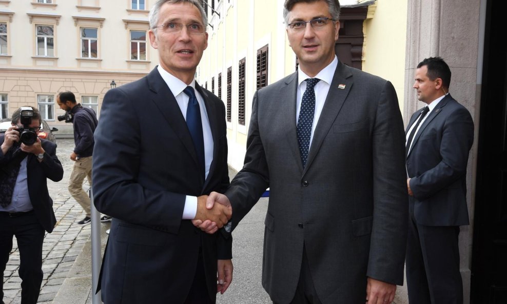 Jens Stoltenberg i Andrej Plenković