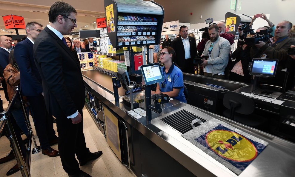 Aleksandar Vučić na otvaranju Lidla u Srbiji