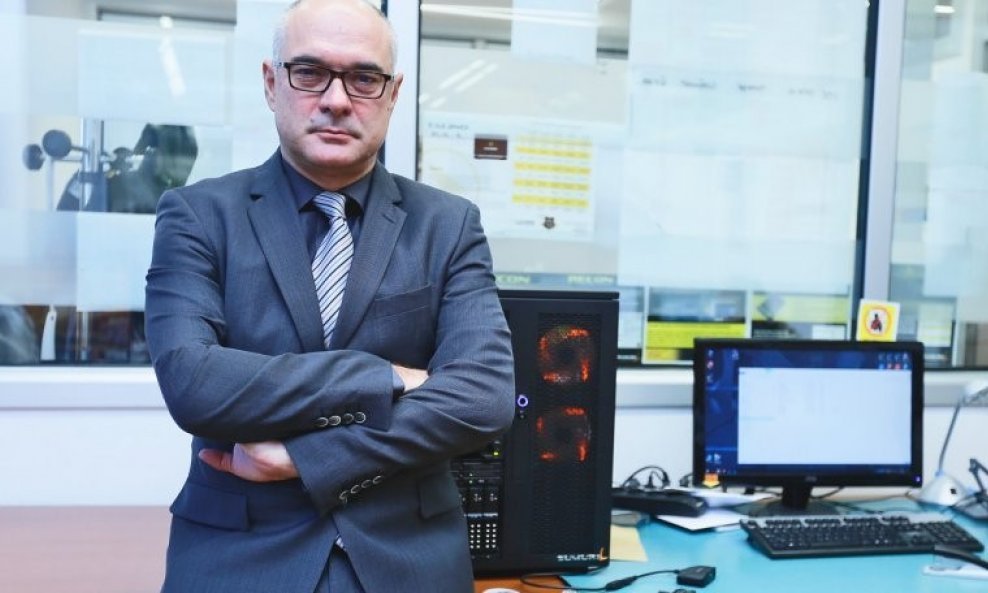 Danas nema ozbiljnijeg kaznenog djela u kojem nisu korišteni mobiteli, računala...ističe direktor INsig2-a Goran Oparnica