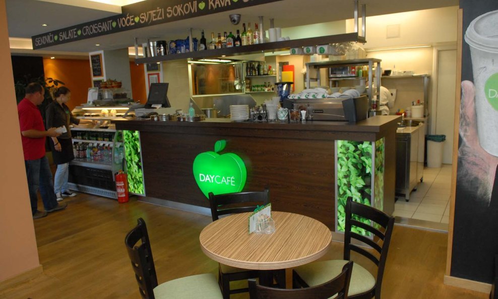 Daycafe 27