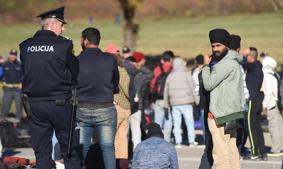 Migranti kod graničnog prijelaza Maljevac