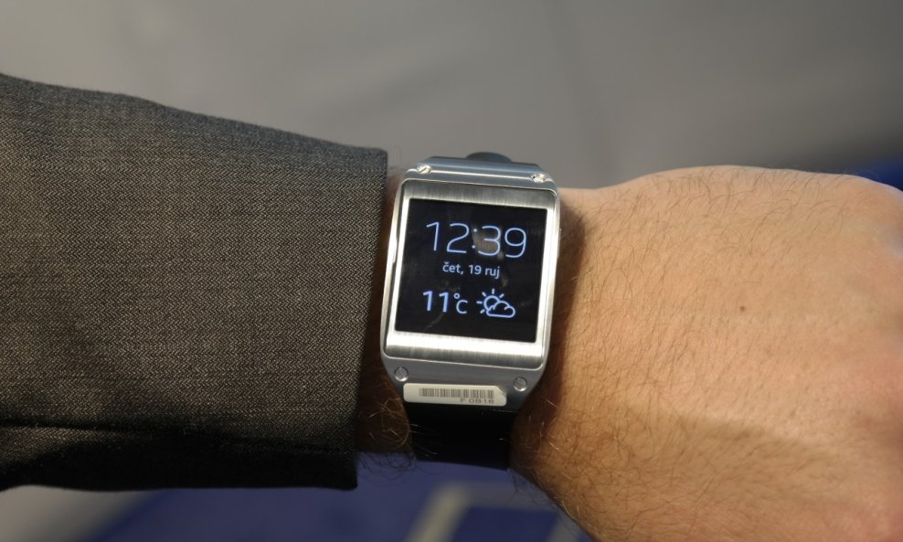 Galaxy Gear Samsung pametni sat