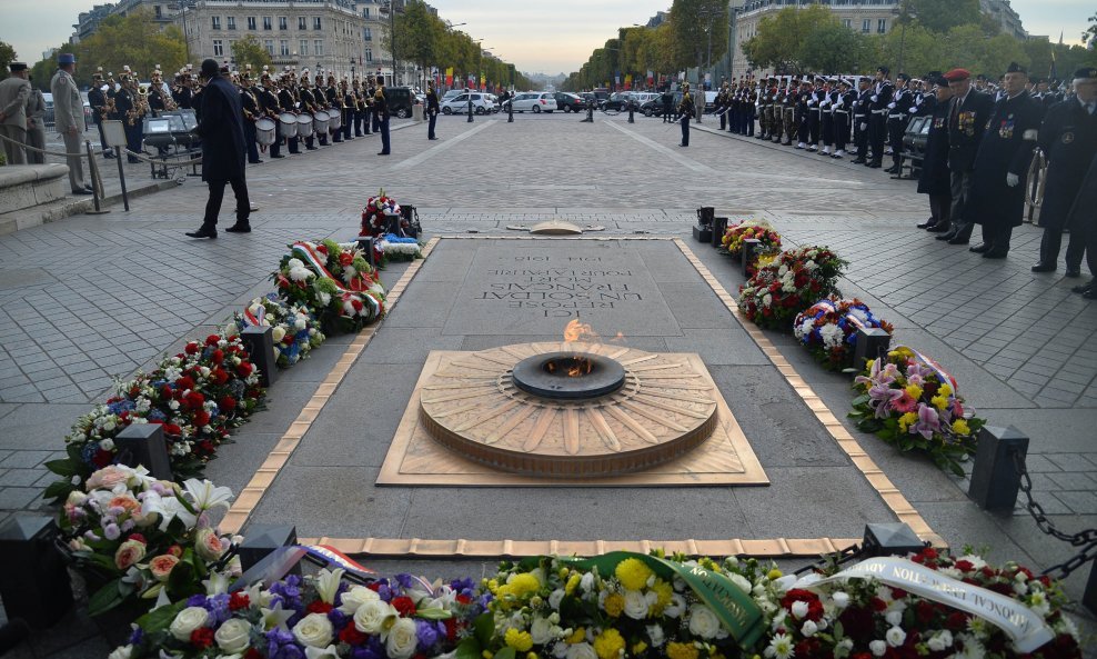 Grob nepoznatog vojnika u Parizu