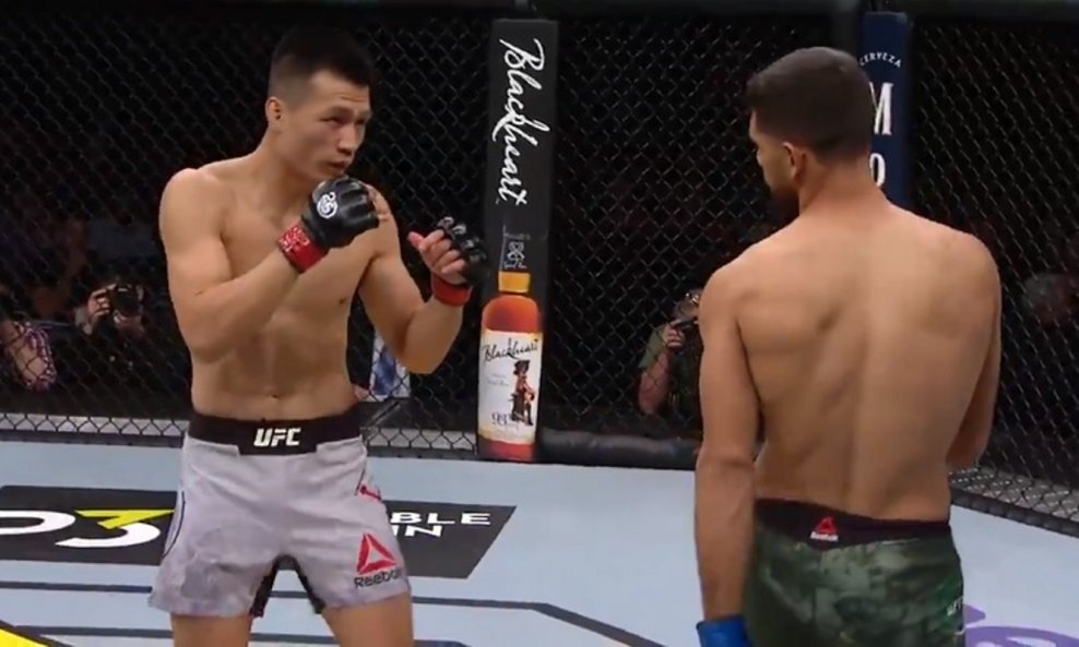 Chan Sung Jung i Yair Rodriguez