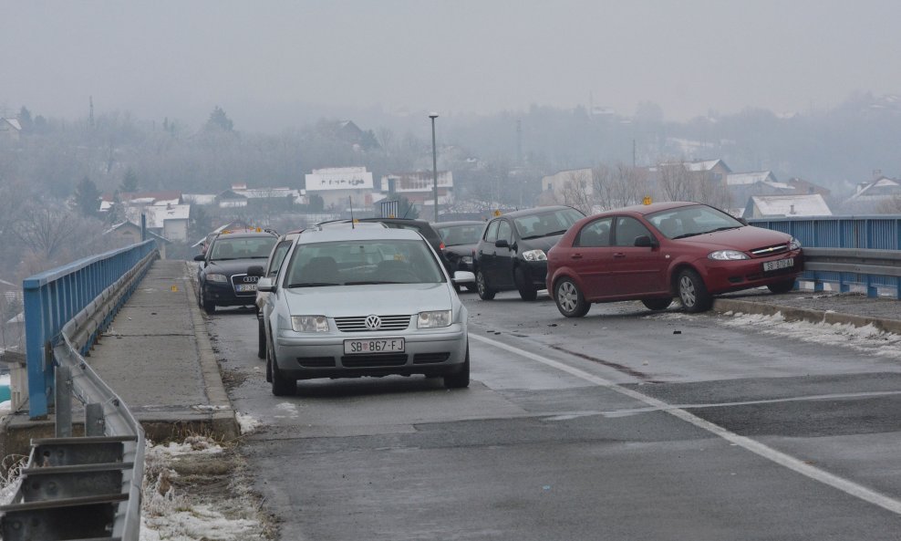 Poledica je moguća, posebno na mostovima
