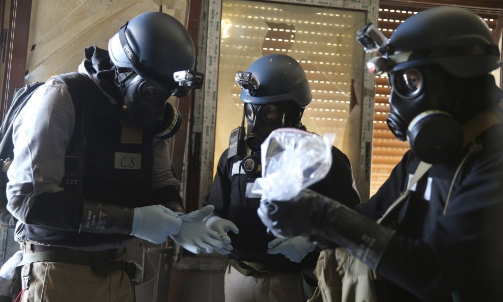 Sirija gas maska kemijsko oružje