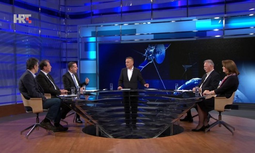 U otvorenom su sudjelovali Stipe Mamić, Branimir Mihalinec, Anica Prašnjak, Davor Huić i Ivan Miloloža