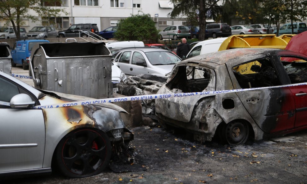 Izgorjeli automobili u Splitu