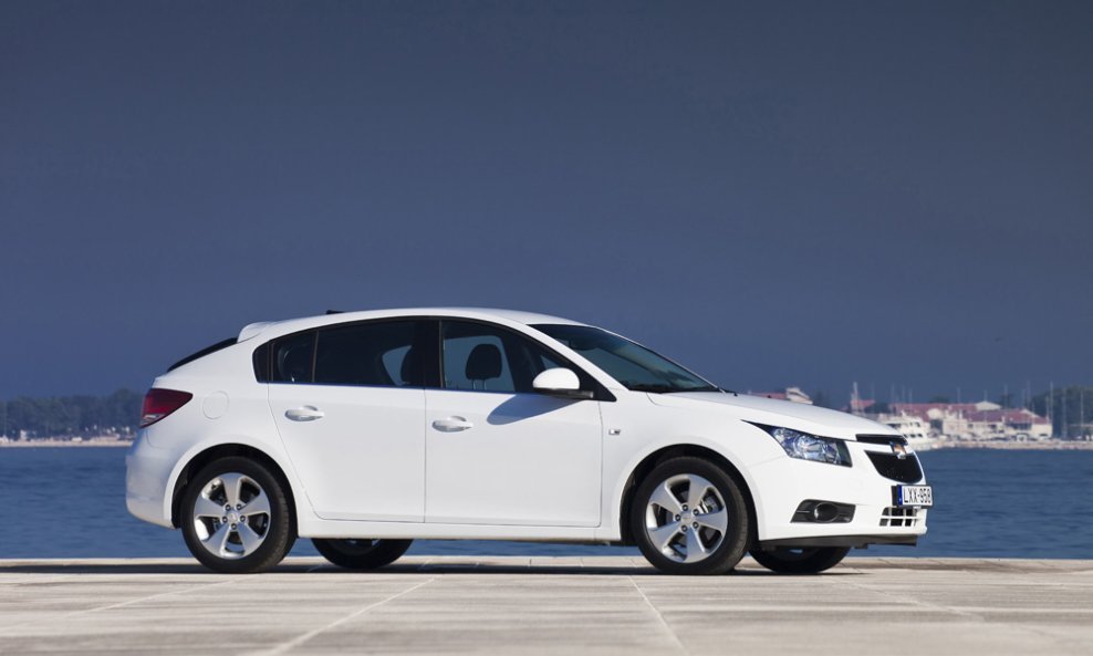 20 Cruze HB5