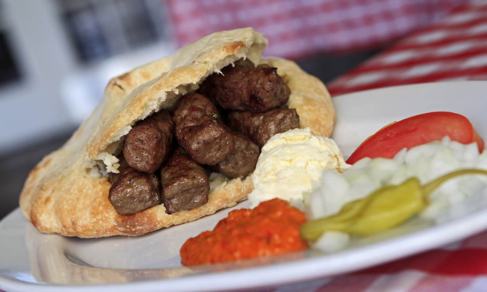 ćevapi