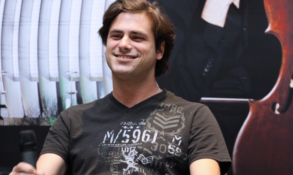 Stjepan Hauser (1)