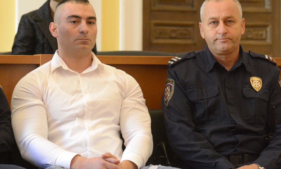 Darko Kovačević nepravomoćno je osuđen na pet godina zatvora zbog brutalnog premlaćivanja djevojke u Zadru