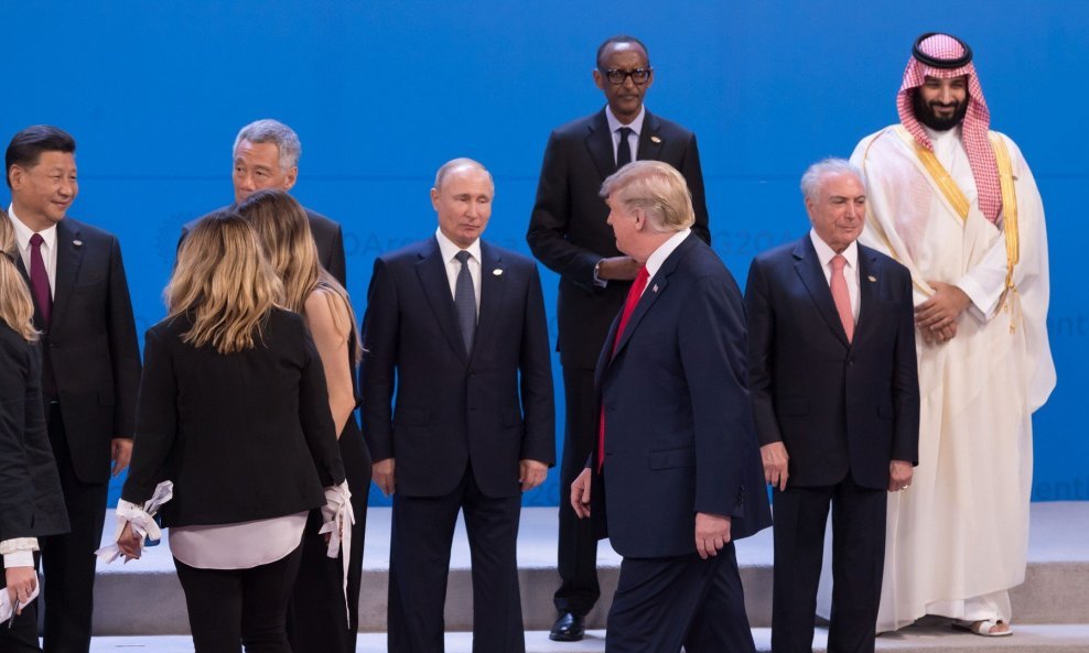 Krajem 2018. u Buenos Airesu održan je summit G20 na kojem su bili državnici čiji su potezi obilježili godinu na odlasku
