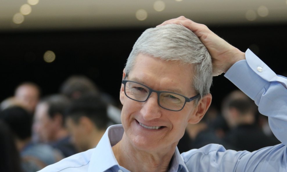 Tim Cook (Apple)