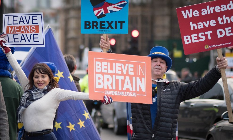 Pristaše Brexita na jednom od svojih okupljanja