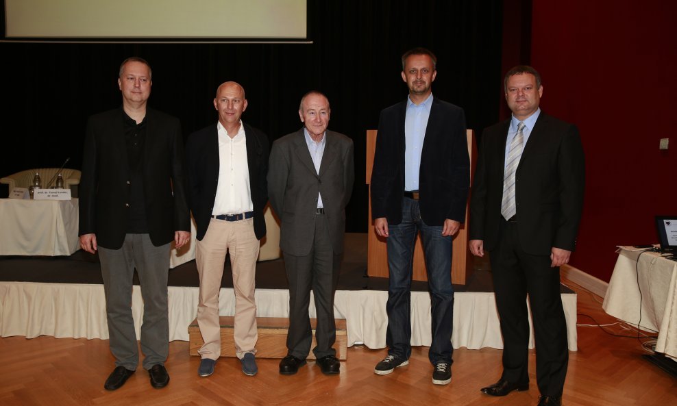 prof. dr. Tomaž Lunder, prof. dr. Matija Tomšič, Andrej Gregorčič, mag. Frane Grubišić, asist. dr. Ostojić