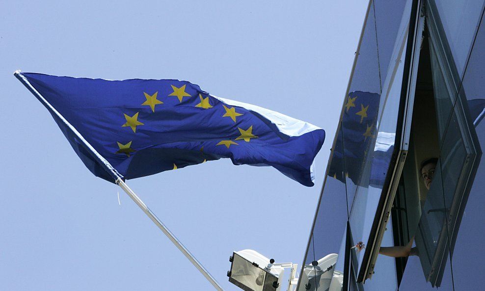 zastava europske unije prozor vukovar