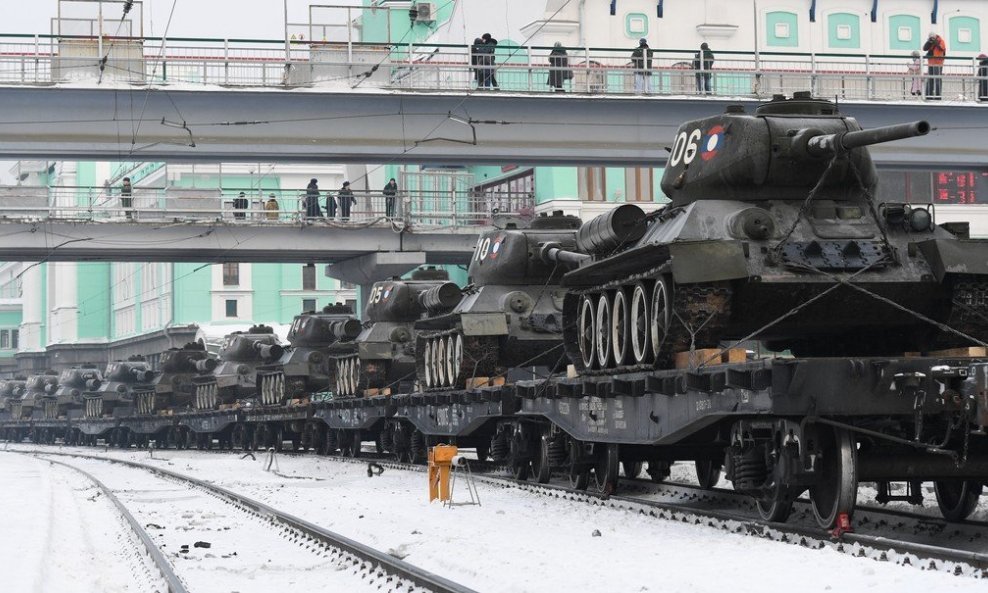 Rusija je nabavila tenkove T-34 iz Laosa