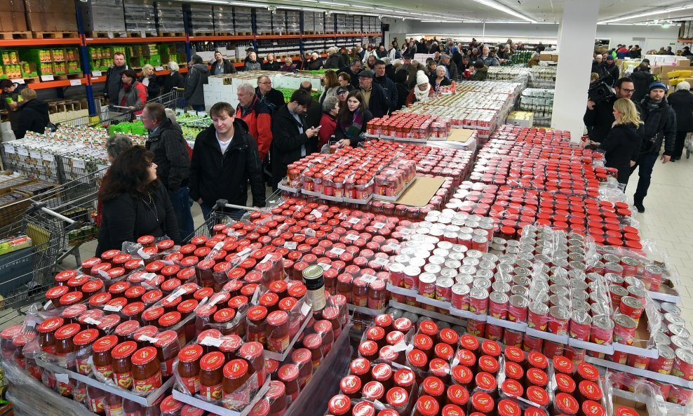 Iz trgovina se povlači "Alnatura Müsli Keksi" od 125g