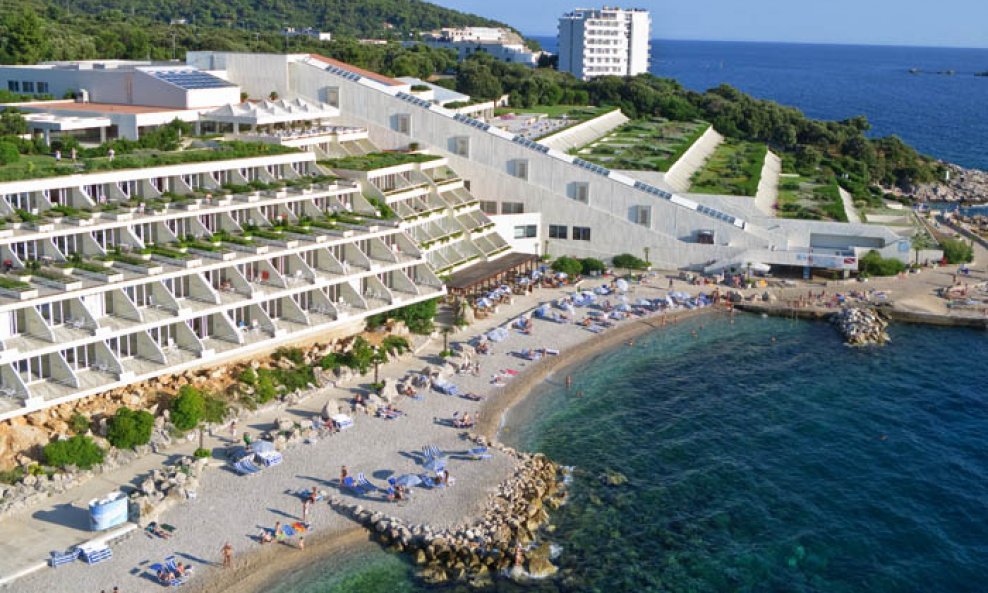 plaža hotela valamar