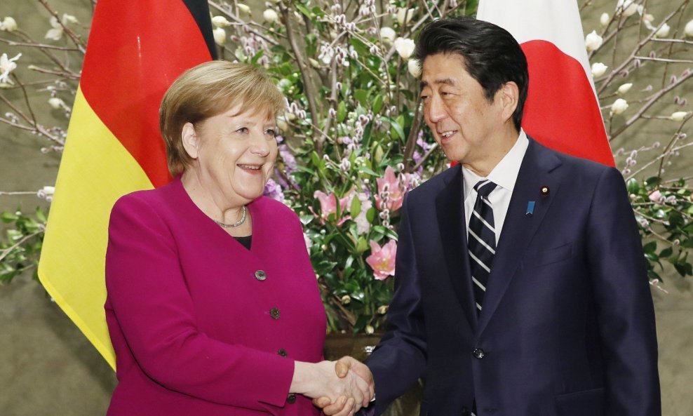 Njemačka kancelarka Angela Merkel i japanski premijer Shinzo Abe