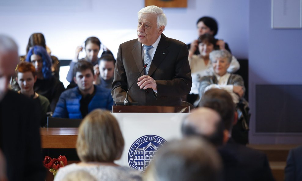 Grčki predsjednik Prokopios Pavlopoulos na održao predavanje na zagrebačkom sveučlištu