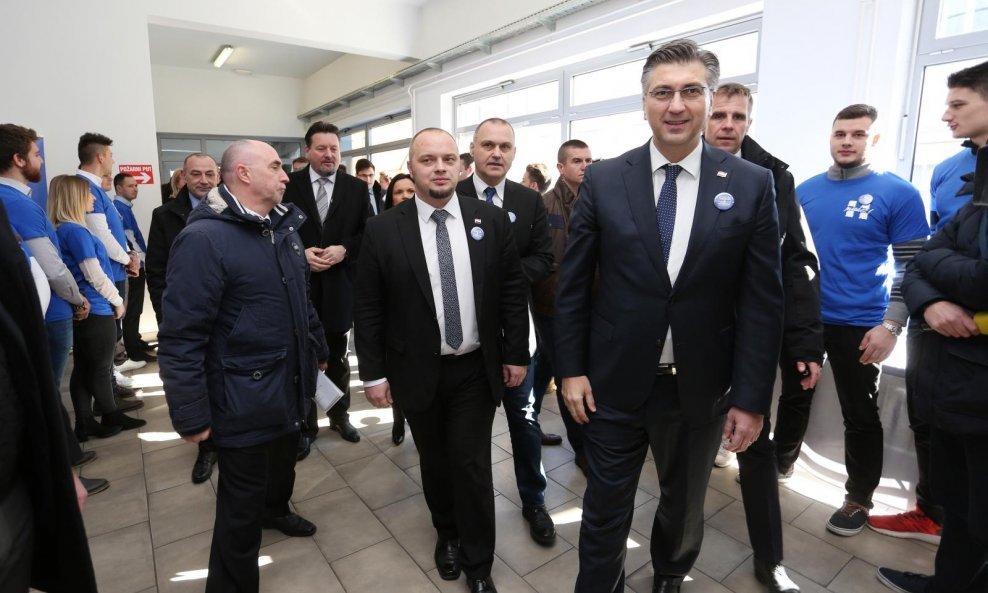 Premijer i predsjednik HDZ-a Andrej Plenković u posjetu Ogulinu