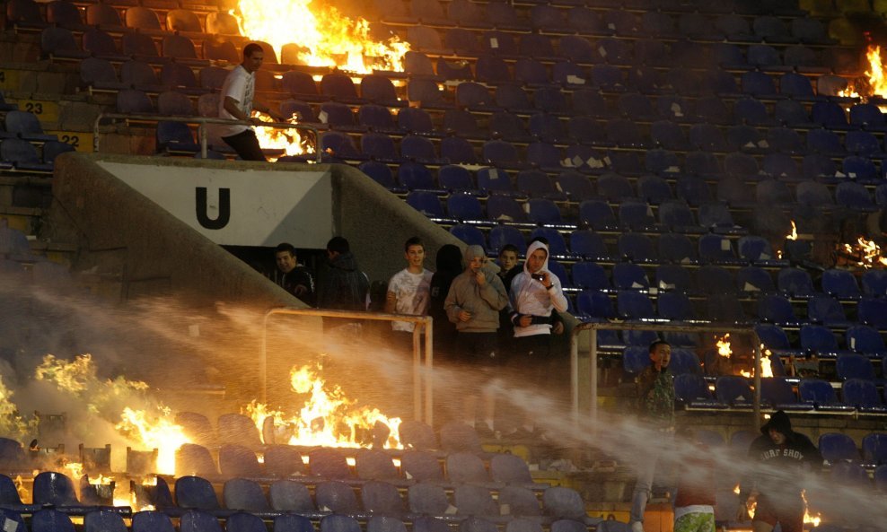 zvezda-partizan, navijali, delije