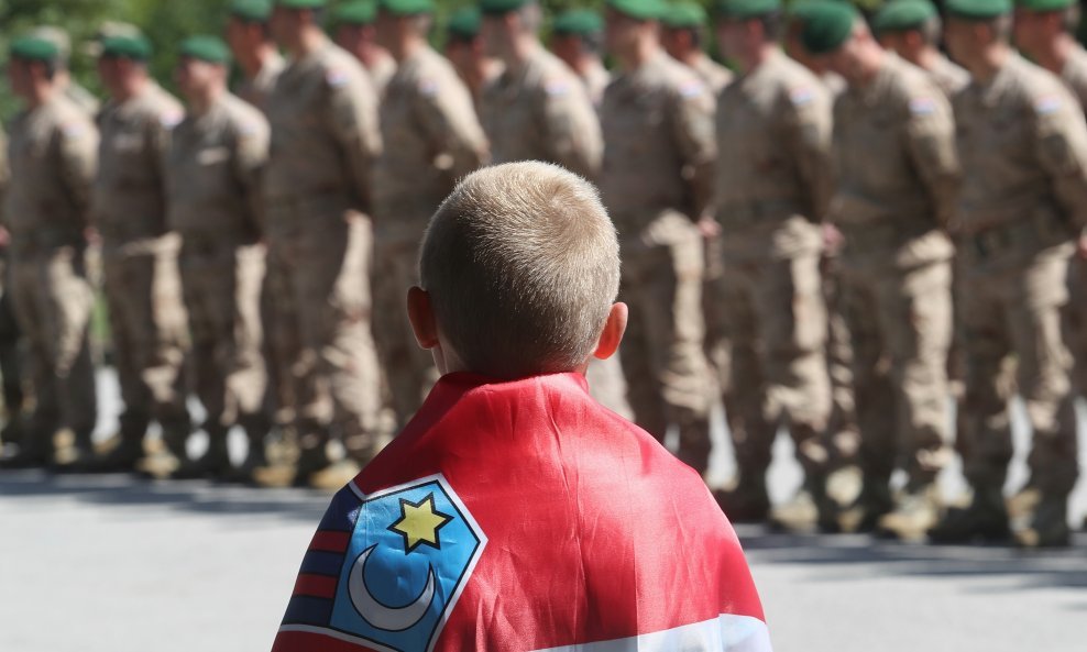 Svečani ispraćaj hrvatskog kontingenta u misiju u Afganistan