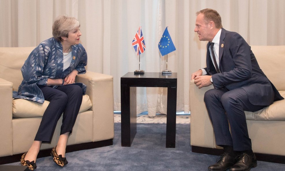 Theresa May i Donald Tusk