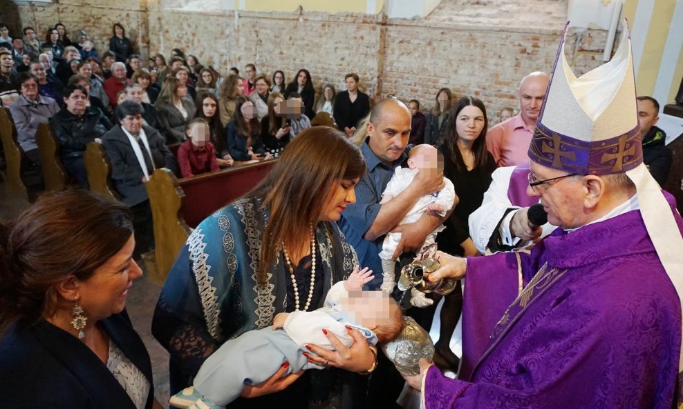 Gabrijela Žalac na krštenju djeteta Marijane Obradović