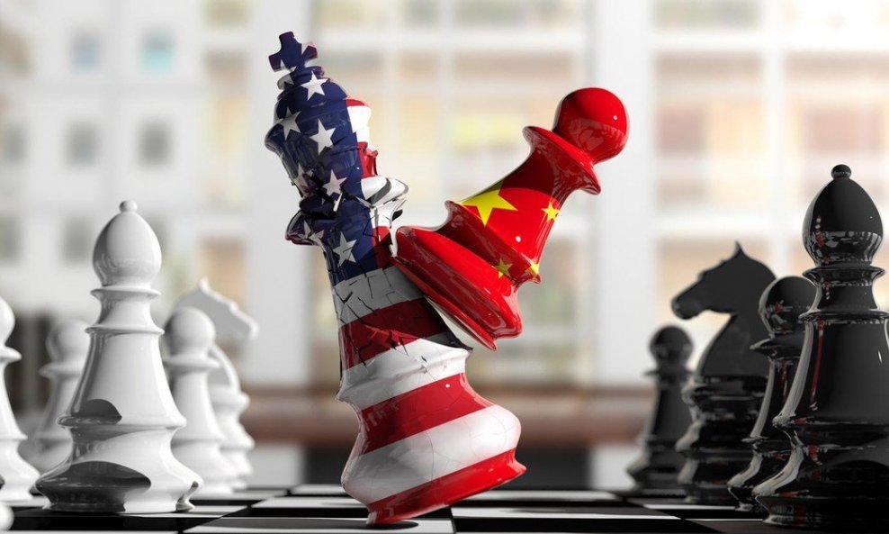 U šahovskoj bitki za prevlast u području umjetne inteligencije Kinezi svakim potezom daju do znanja da žele pobijediti