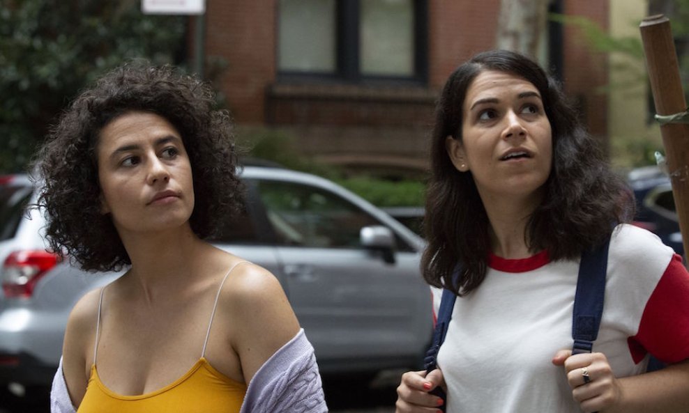 Ilana Glazer i Abbi Jacobson u seriji 'Broad City'