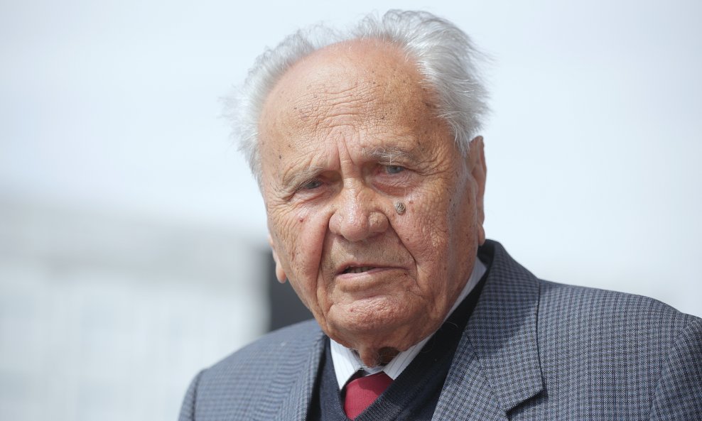 Josip Manolić navršio je 99 godina