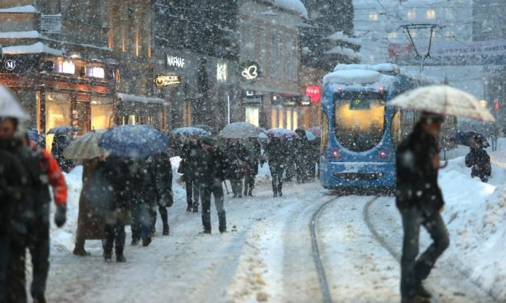 snijeg ilica tramvaj