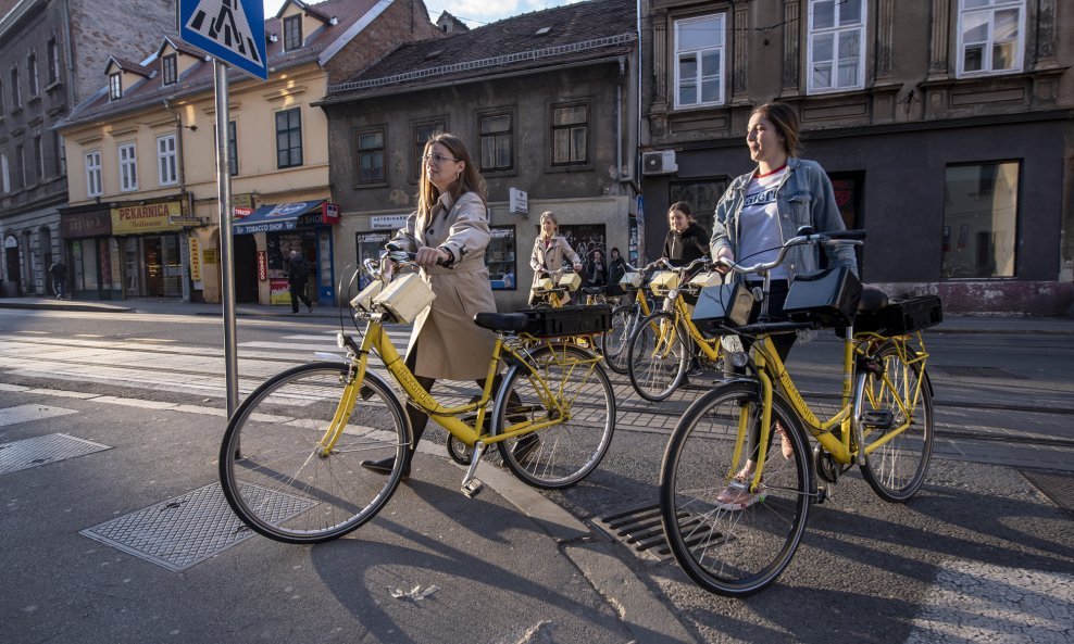 Prva sonična vožnja Zagrebom