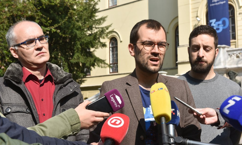 Ivan Batoš, Kosta Bovan i Nikola Baketa na konferenciji za medije