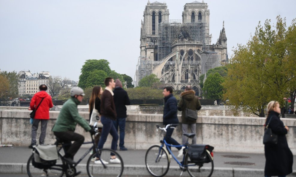 Notre Dame nakon požara