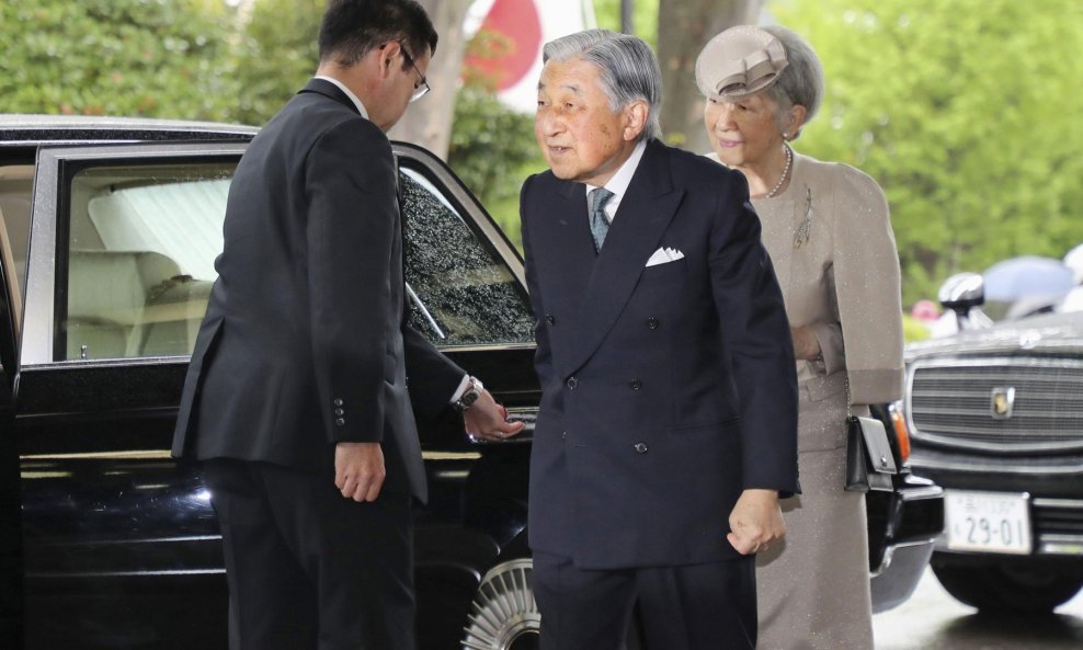 Car Akihito i carica Michiko