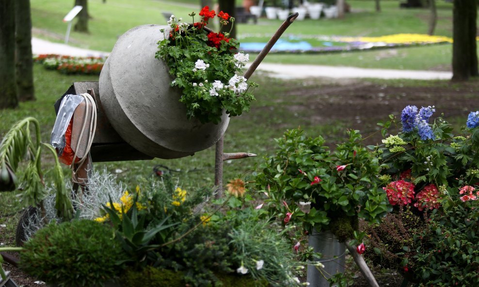 Uz zagrebačko jezero Bundek otvorena je međunarodna izložba cvijeća Floraart 2019.