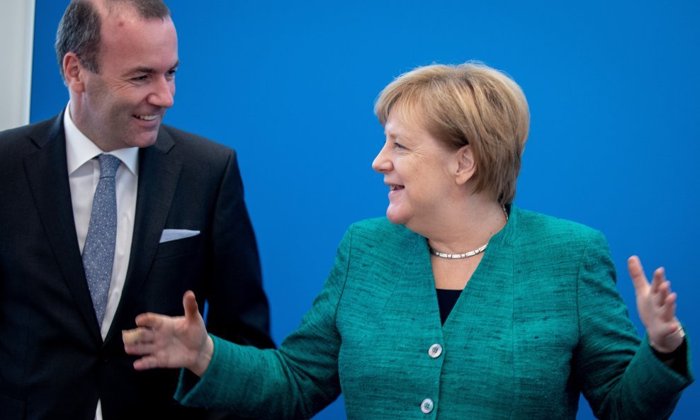 Manfed Weber i Angela Merkel
