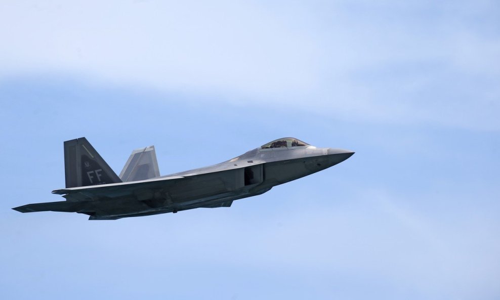 F-22 Raptor