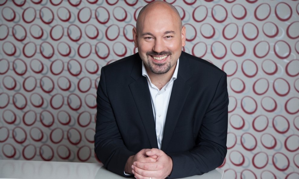 Mladen Maras (Combis)