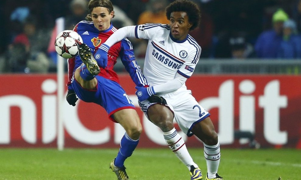 FC Basel - Chelsea, Kay Voser i Willian