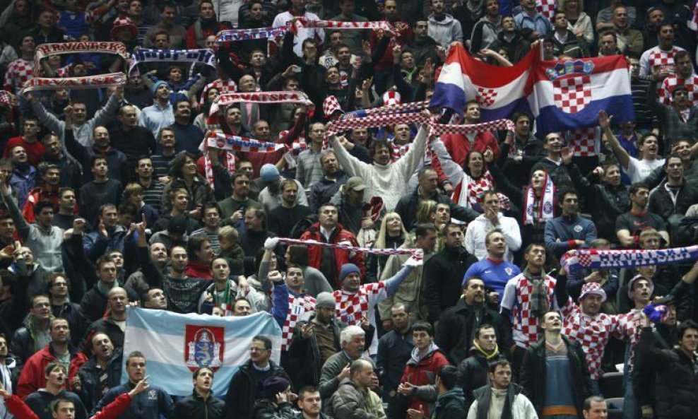 Hrvatski navijači futsal spaladium arena