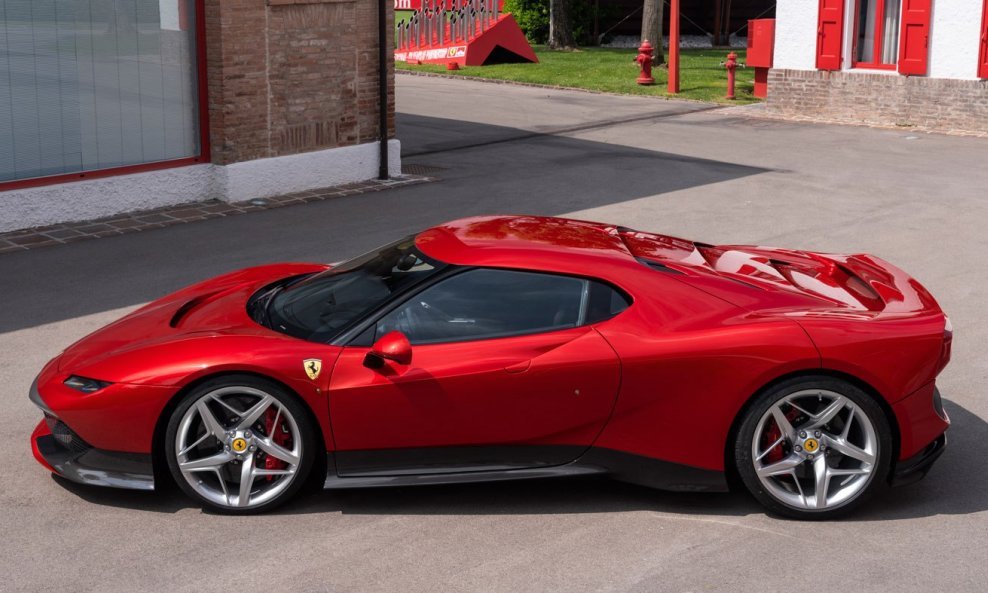 Hoće li drugi hibridni automobil Ferrarija izgledati kao koncept SP38?