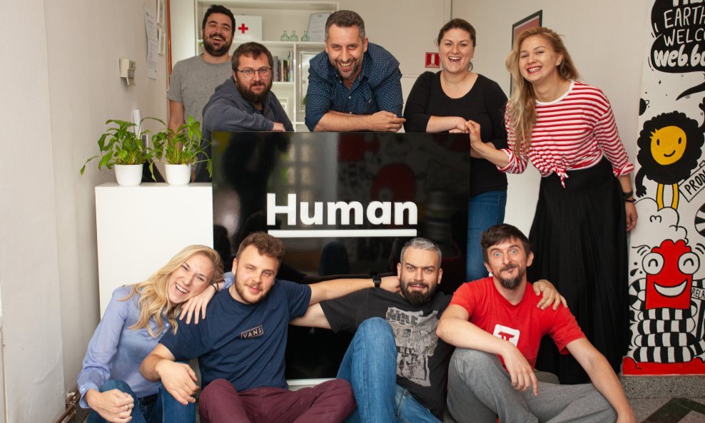 Human ekipa