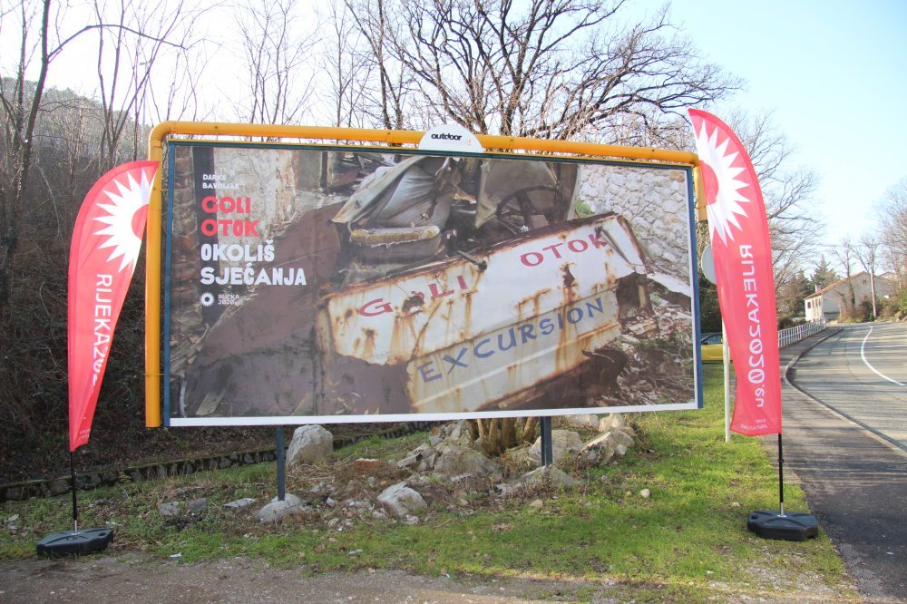 Otok rijeka goli Izlet brodom