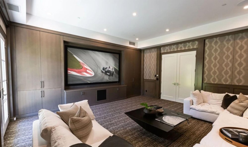 Dom repera The Weeknda